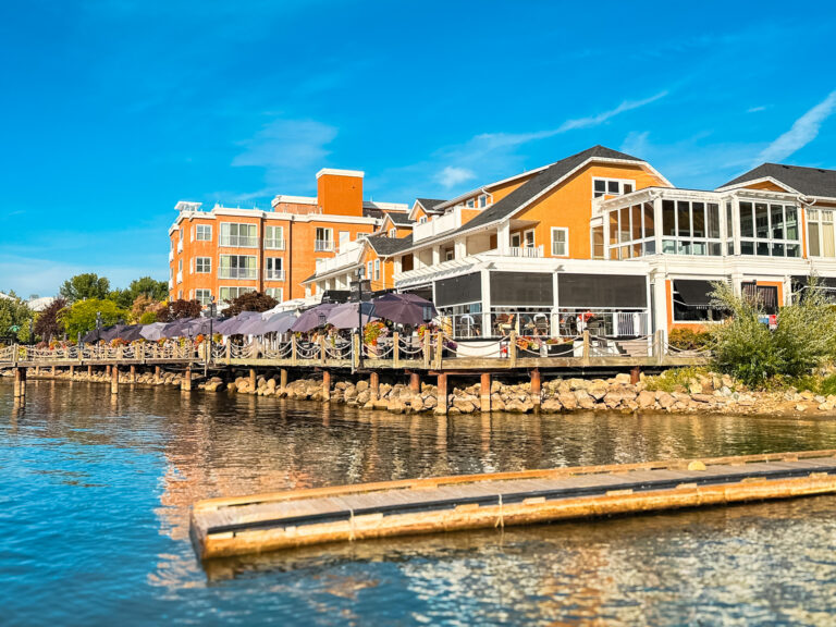 Hotel Eldorado on the edge of Okanagan Lake in Kelowna